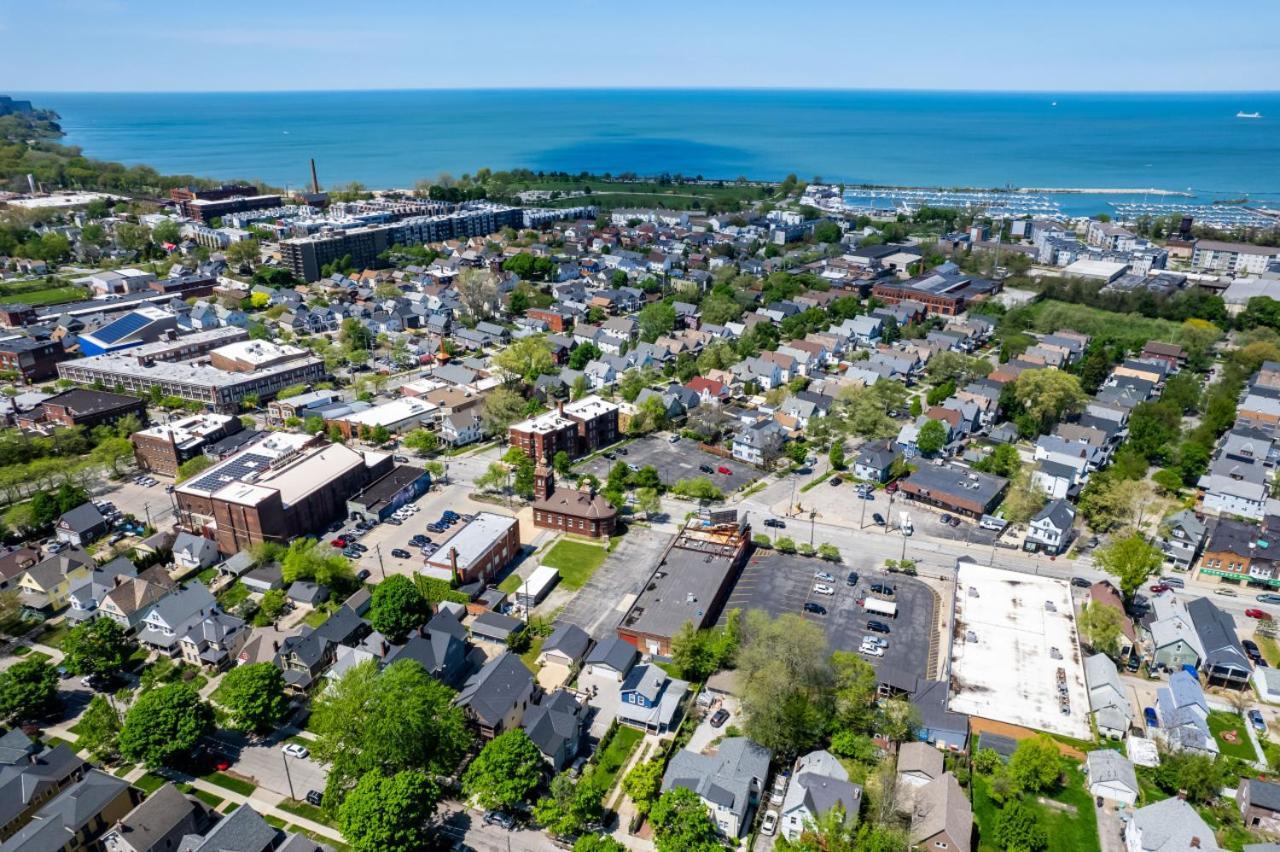 Luxury Home In The Heart Of Gordon Square Cleveland Eksteriør bilde