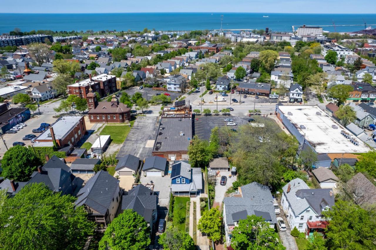 Luxury Home In The Heart Of Gordon Square Cleveland Eksteriør bilde